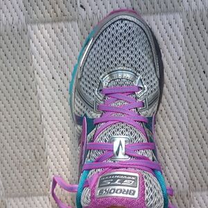 Brooks Women's Athletic Shoes - Gray and Purple